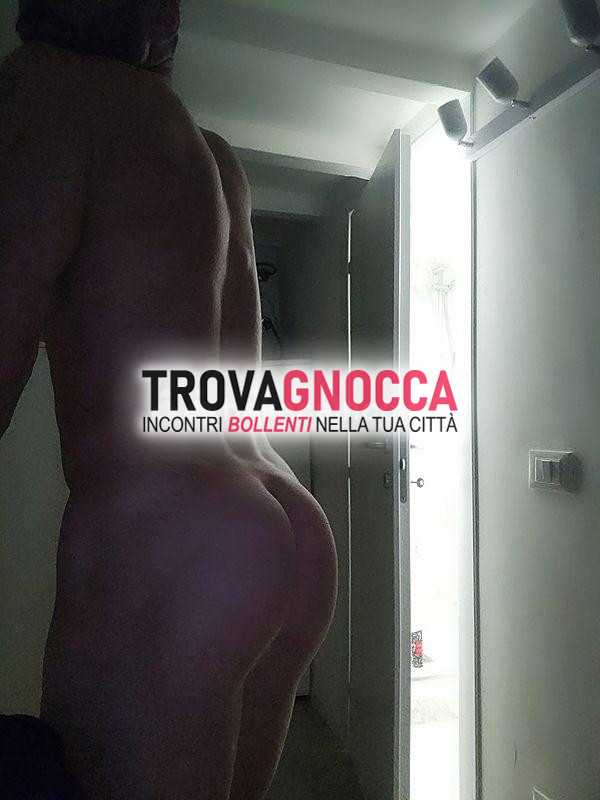 🔴 🔴passivo gener--so cerca vero maskio etero attivo e dotato. leggi mio annuncio maggiori dettagli