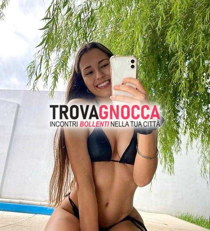 ti aspetto ambiente pulito e rinfrescante ❄️ chiamami. sono disponibile tutti giorni anche domenica se non rispondo al tuo primo messaggio non esitare richiamarmi