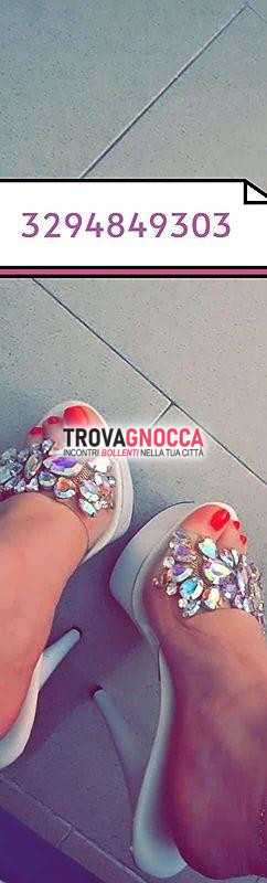 💋💋💋 nuovo disponibile richiesta sovrana piacere orale e fisting vaginale 💋💋💋 solo signori italiani che siano educati e raffinati ⛔no sms e no