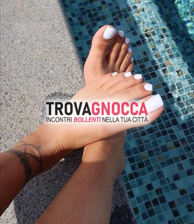cerco piedi ragazza un'esperienza intima e piacevole