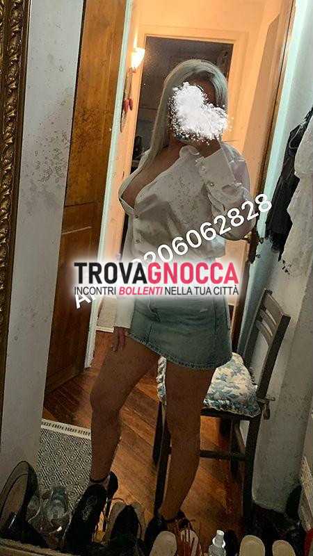 ——anna ——biondina 👱‍♀️ fantastica troia che desidera essere leccata passione 😋