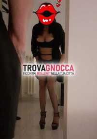 italiana 💜🌟💜 splendida milf È qui te pronta offrirti coccole e fantasie erotiche ambiente climatizzato e riservato. preliminari bollenti ti aspettano 💜🌟💜