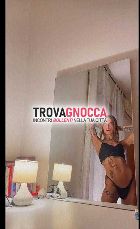 ragazza transessuale versatile attiva e passiva pronta soddisfare ogni tuo desiderio.