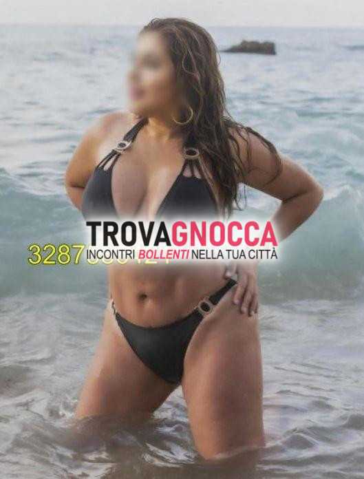 olbia _🍆 daniela 🍑 __ foto 100 reali _   inarredbilmente _ regina dei preliminari sempre elegante calze rete e tacchi 