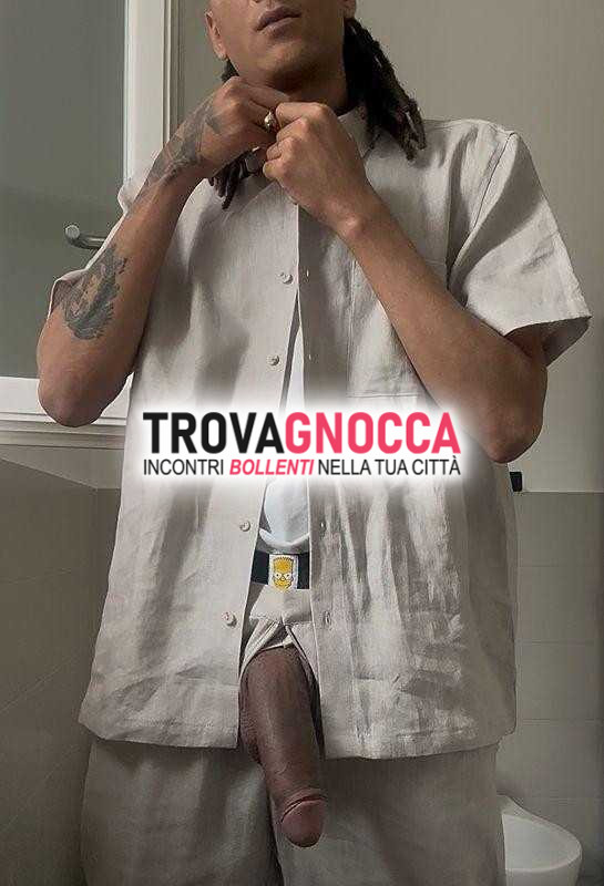 uomo attivo piaceri assicurati 
sudamericano