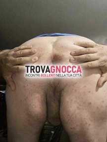 61enne bissex passivo cerca compagno momenti intimi