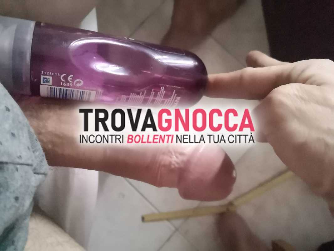 ragazzo alto bello e ben dotato