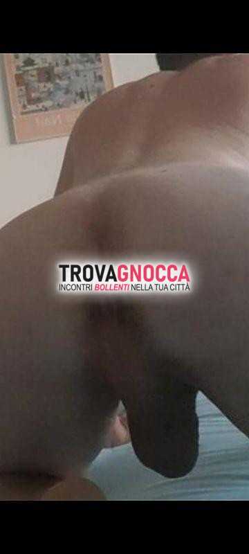 faccio pompinature e sono disponibile incontri intimi.
