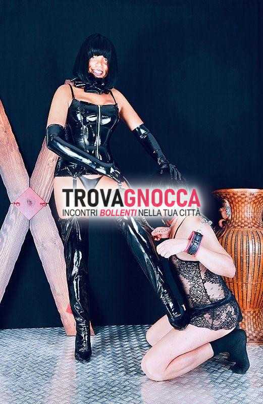 news news paola transessuale top classe È qui te…piÙ porco tu sei…piÙ porca divento sarÒ tua padroncina ap ricca fantasie e sempre pronta giocare. sono piena latte🍼 e sorprese