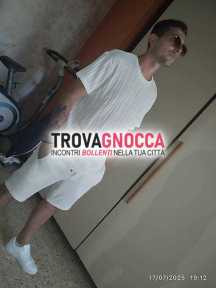 cerco coppia o donna divertimento puro bel ragazzo pulito e gentile.