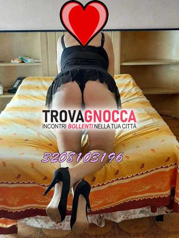 a porto verde 💜 lilly milf 💜💜 molta esperienza. sono qui esaudire tutti tuoi desideri più intimi.