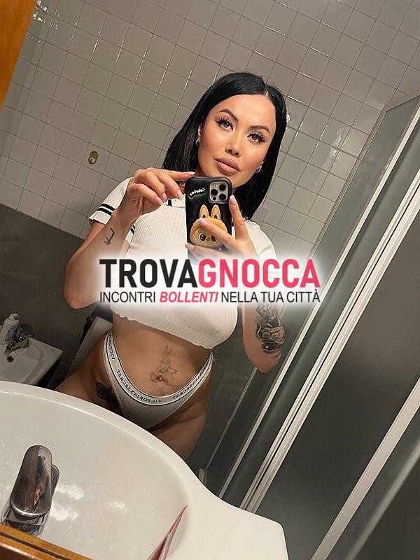 no stranieri 📞ciao tutti sono eva 👠 e sono appena arrivata questa città sono estremamente📞calda e provocante davvero bomba sexy🫦.