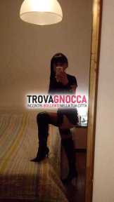 giovane e seducente trav cerca avventure