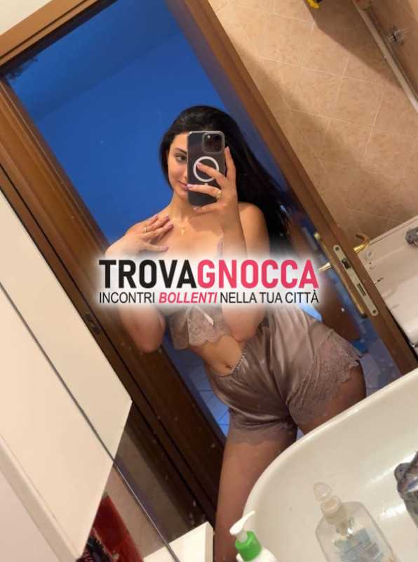 videochiamata bellissima e fantastica studentessa italiana fisico perfetto reale verificata disponibilitÀ anche video foto sessione mistress virtuale giovane simpatica ed educata no perditempo torni lavoro stanco e ti vuoi riposare po scrivimi pure ti aspetto po divertimento io e te