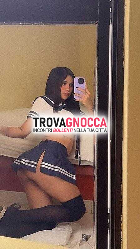 appena arrivata al centro meda seducente estefani ti stupirà suo lato b mozzafiato e suo fisico tettona. non perdere l'occasione conoscerla 🍑💕