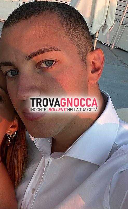 mercenario versatile pronto esplorare sia ruolo attivo che quello passivo.