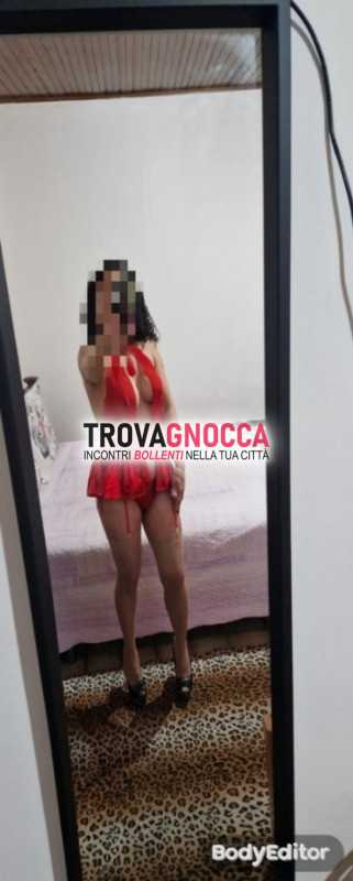 assolutamente unica maestra pompini ingoio squirtng lato b