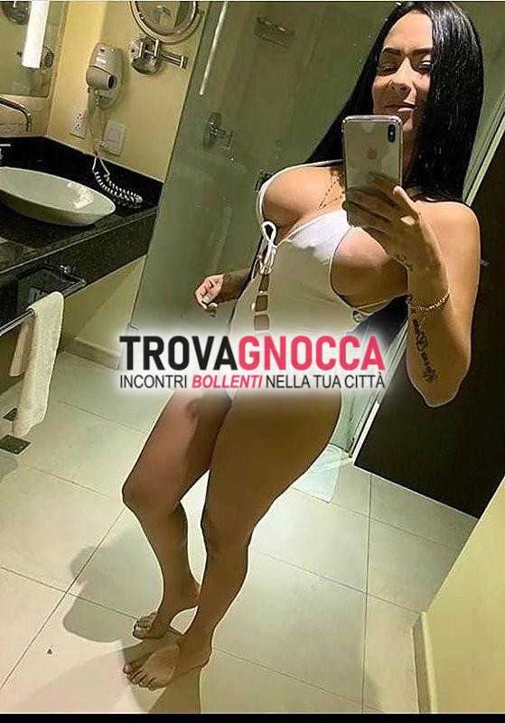 ultimo giorno italia ✅nuovo appuntamento bari✅ giovane fragolina 🍓🍓una tentazione impossibile resistere👄 supersexy🔴 ⚠️foto vere garantite al 100✅