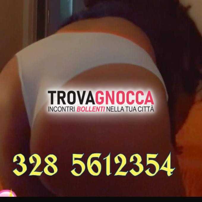sensuale curvy 💋💦 latina dotata corpo morbido e appealante.
