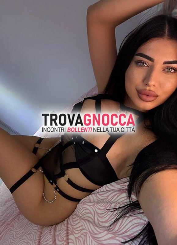raggiungo solo emma 24 anni 🍒💯🔝😘disponibile 2424❤️❤️anche fest…😘