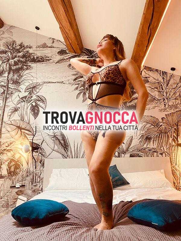 ssono qui solo pochi giorni 🍒. questa è mia prima volta ferrara 🫦🍑👄. sono adelle ragazza bella 👄✨ tarns 🍑 100 quella foto 🍒.