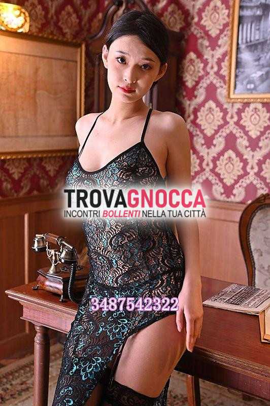 🟩🟪giovane orientale massaggi passionali bellissima ragazza faremo meglio super sexy e tanto tanto altro.🟪🟨