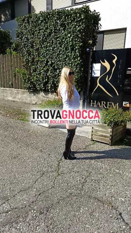 milf x club privÈ harem sabato 609