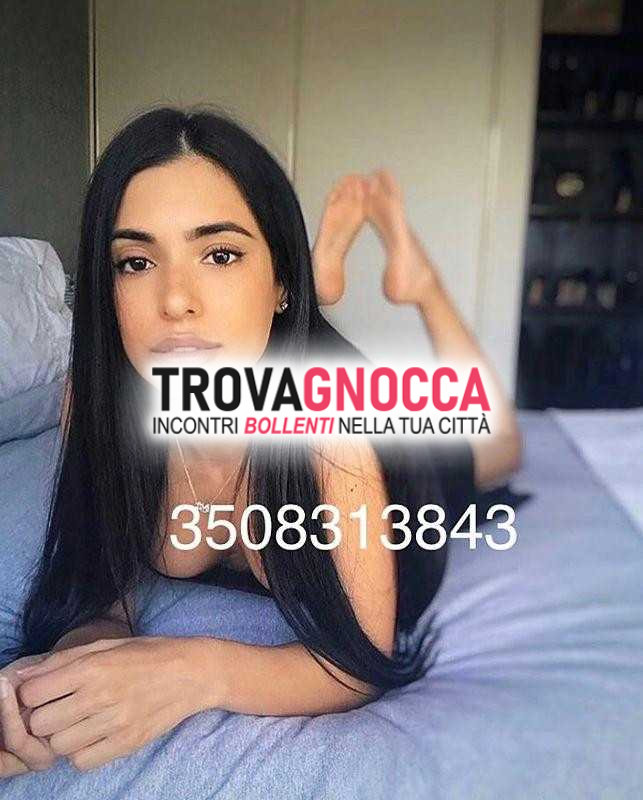 mia💜 affascinante mora 23 anni slanciata e seducente ti aspetto intimo sconvolgente e tacchi spillo 👠