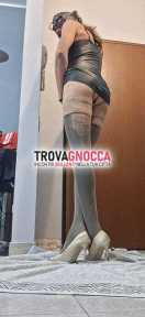 troia cerca avventure hot auto desidera incontrare porco momento pura passione. attualmente disponibili ore 2.00