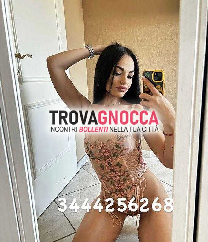 🌹🌹f.e.r.m.a.t.i.🌹🌹app.arrivata🦋🌹🌺sensualissima🌺dolce e ricca desiderio❤