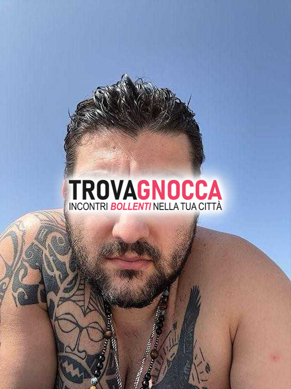 uomo cerca donna o ragazza momenti esclusivi e piacevoli