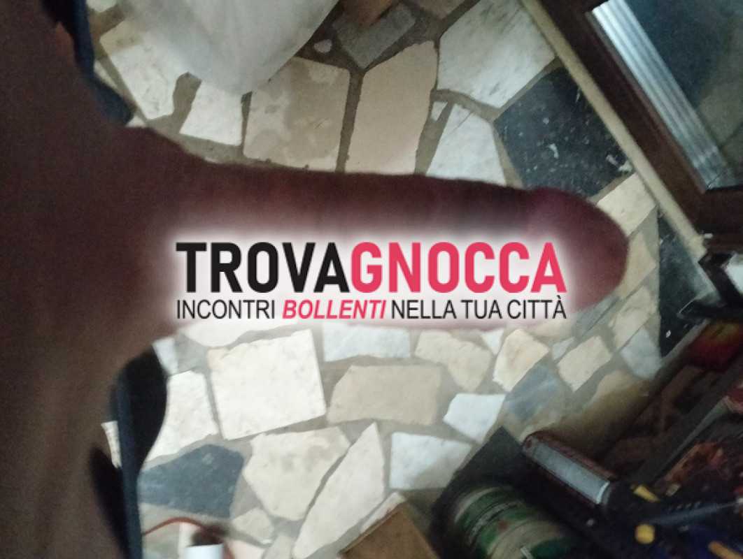 vuoi pompino fatto bene vieni me salgo auto e ti faccio impazzire regalo 20 rose me
zona milano sud
vieni te non raggiungo