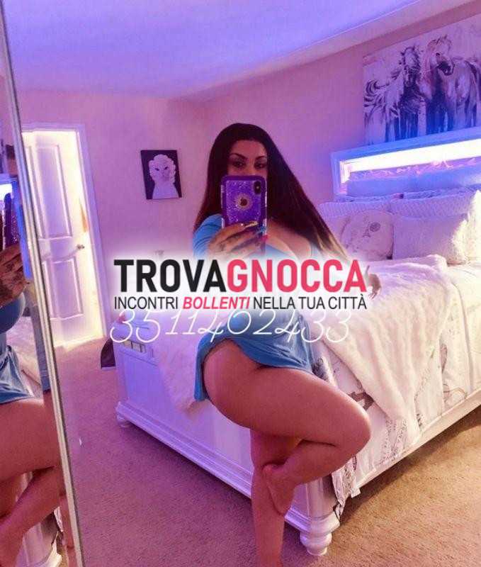 a parco leonardo deliziose esperienze bocchino ingoio intenso fino all'ultima goccia. mi piace coccolarte e coinvolgerti fino sfinimento rompimi culo mia bocca calda e gola profonda pronta tutto.