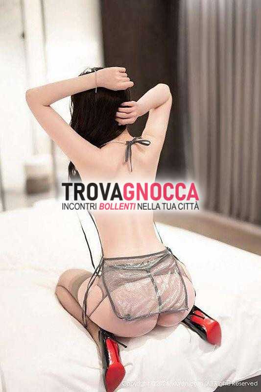💘divertimento assicurato💘 due nuovissima ragazza tailandese 🍕 piccolina e sensuale adoro rimorchiare 🍭con mia calda bocca e farmi 🍭leccare 👅 fino perdere controllo.