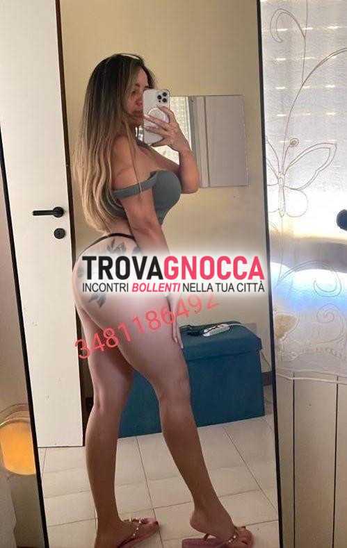 civitavecchia centro ecco nicol ragazza nuovissima pronta farvi vivere momenti piccanti e divertenti adoro fare porcate e non mi basta mai foto reale 100