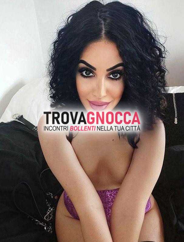 laura italiana 28 anni prima volta nella zona regina preliminare e pecorina