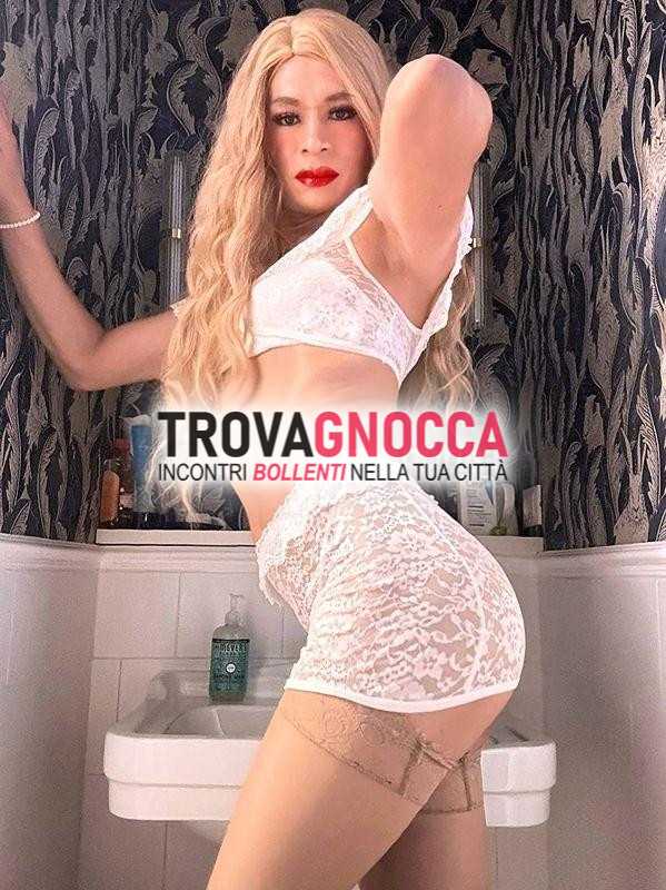 🇨🇴🥳 porcellina latina appena arrivata👠💦💦 amante bocchino e gola profonda