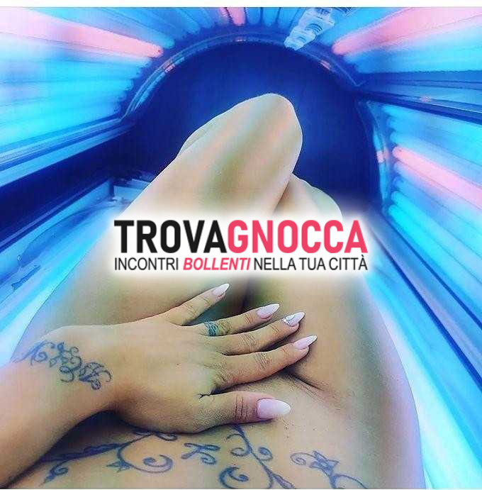 italiana sensuale piercing e tattoo tutti esplorare