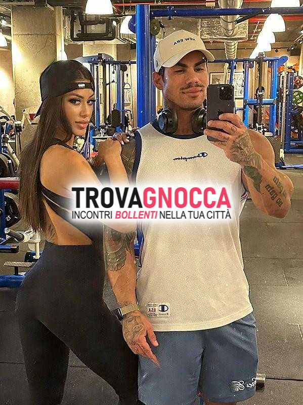 coppia vogliosa cerca momenti indimenticabili e carichi passione