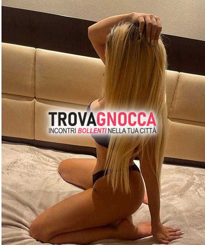nuova arrivata reggio emilia lady squirtatrice💦 eccezionale orale pelle setosa e fica morbidosa ama indossare lingerie e tacchi👠 miei piedini sono leccare👅 cha