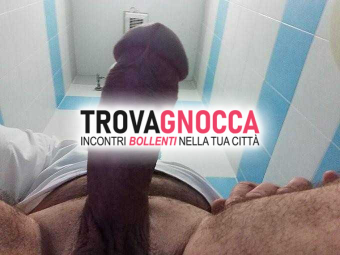 c'È qualche donna interessata divertirsi modo piccante 😋😋