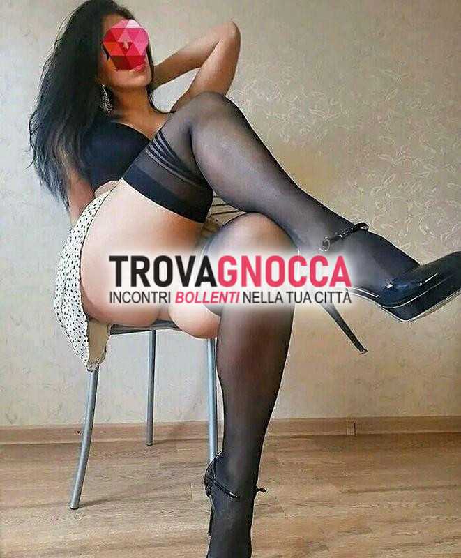coppia giovane e pulita cerca singolo voglioso momenti intensi piacere.