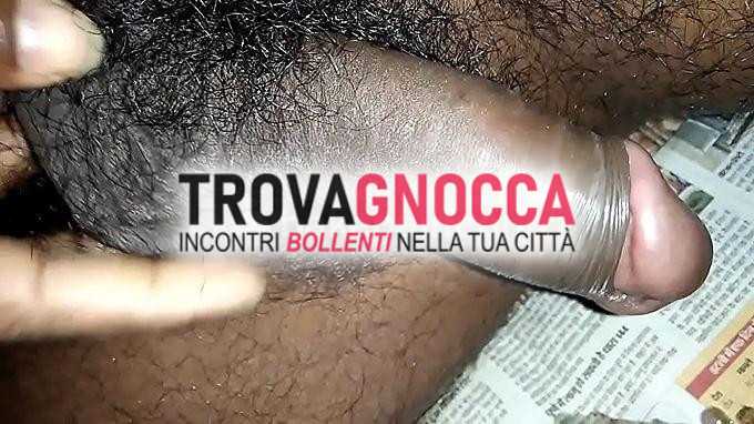 mulatto attivo pronto soddisfare tutti tuoi desideri segreti.