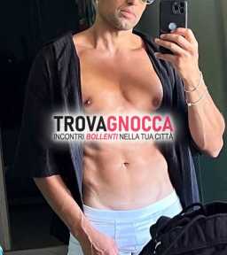 abbandonati al piacere delle nostre sensuali escort dove divertimento più audace si fonde l'arte sottomissione. lasciati guidare dall'abilità esperto master e scopri mondo sensualità e passione senza limiti.