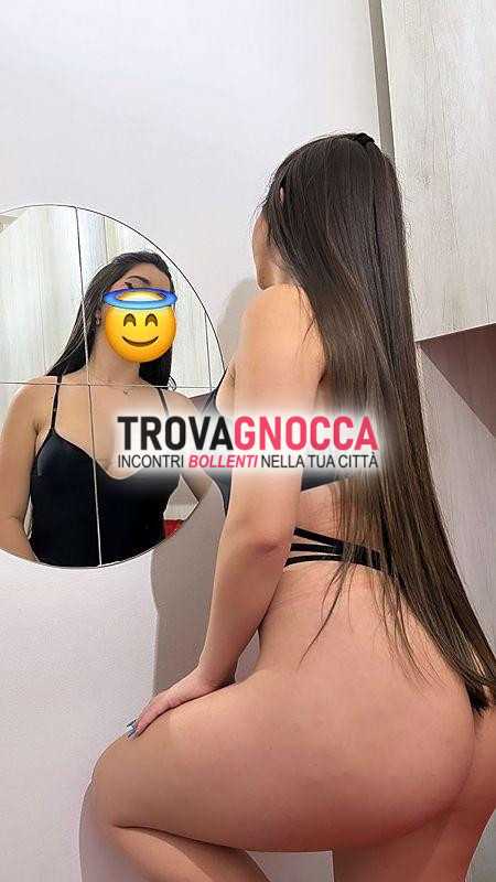 bruna 20 anni incontro caldo e irresistibile 🥰😘💘