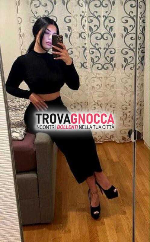 🔥ramona porkona napoletana È pronta essere scoperta 🔥nuova zona🔥vieni usare tutti miei buchi e x concludere sborrami bocca