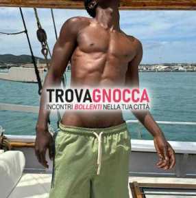 ragazzo nero disponibile solo oggi bologna