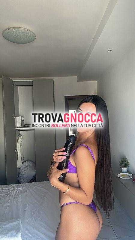 la tua splendida transessuale latinoamericana desiderare🤍💋