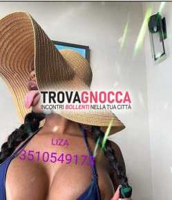 appena arrivata cittÀ prima volta liza ex pallavolista cubana 🇨🇺🇨🇺🇨🇺 alta 190 senza tacchi 👠👠👠 ha 45 piedi che lascierÀ tutti senza parole 😮🙀