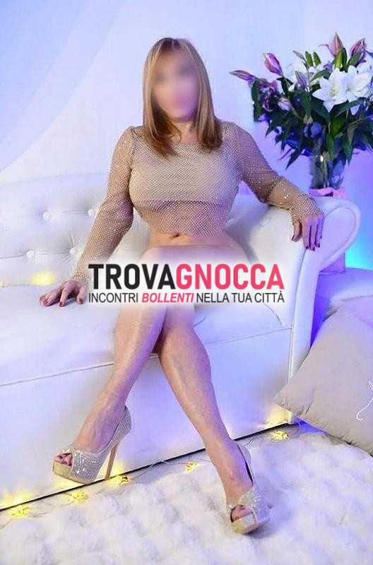 sono casalinga audace e milf intrigante. appena tornata milano sono sempre pronta vivere momenti pura passione e esplorare ogni tipo piacere tutte posizioni.